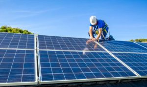 Installation et mise en production des panneaux solaires photovoltaïques à Rochechouart